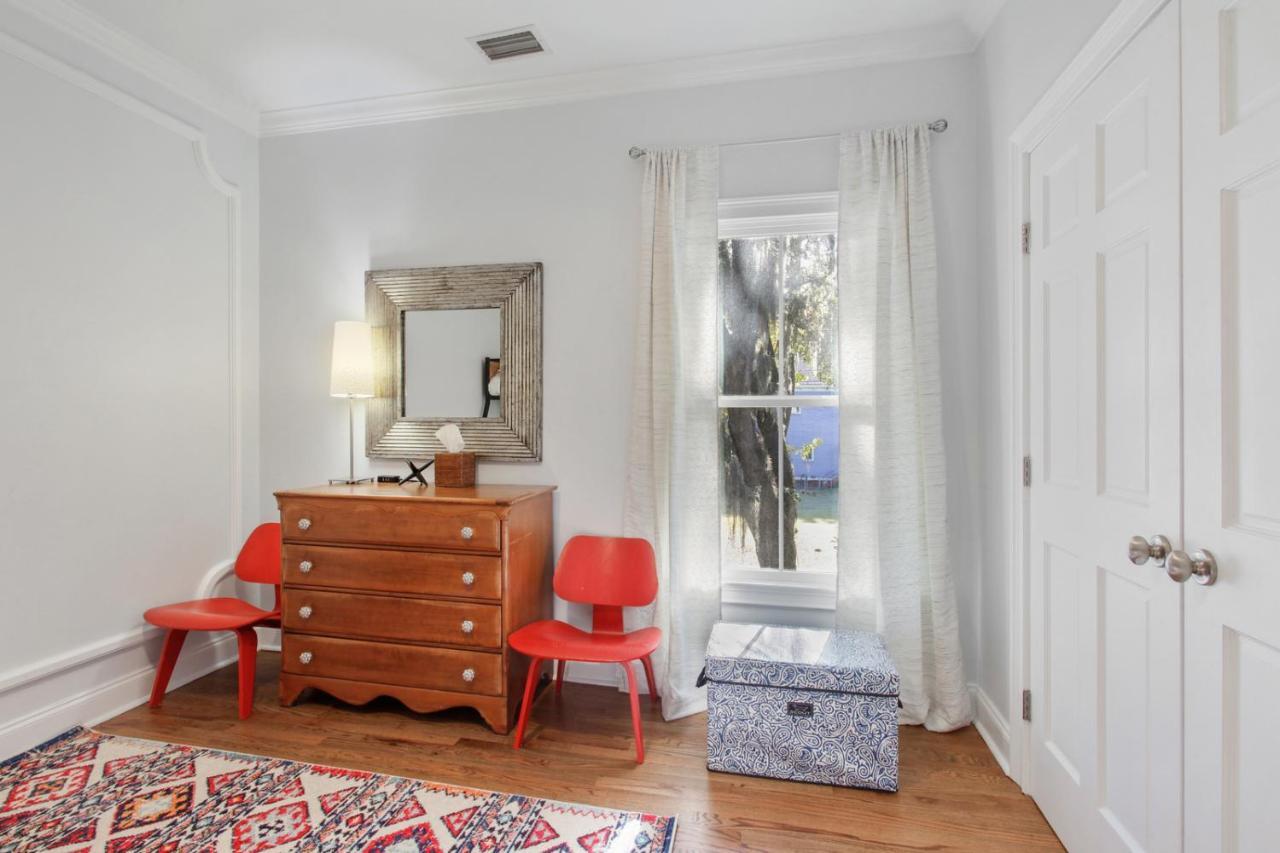 Holiday home Starland Town House, Walk To The Park