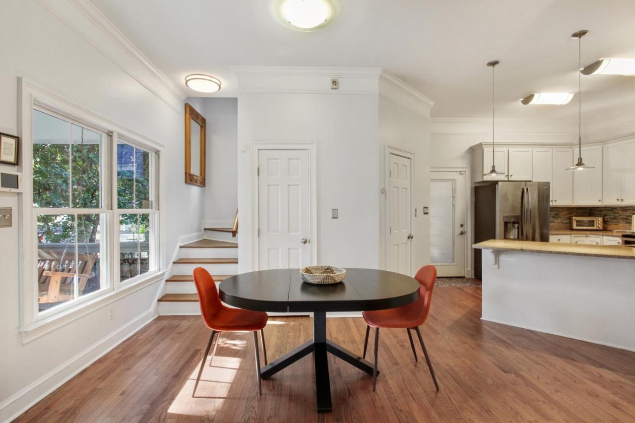 Starland Town House, Walk To The Park * Savannah